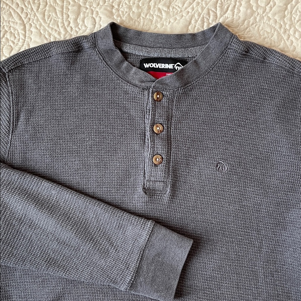 Wolverine Thermal Gray Waffle Knit Long Sleeve Henley Shirt Baselayer Basics Top
